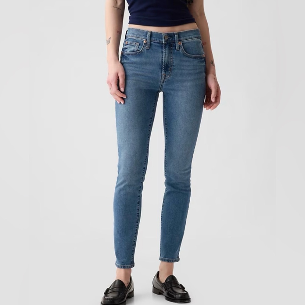 GAP 1969 Mid Ride Women’s Jean